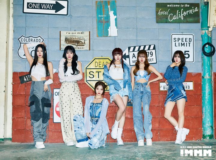 걸그룹 '아일리원(ILY:1)'이 4일 정오 두 번째 디지털 싱글 '아이 마이 미 마인(IMMM)'을 발매했다. (사진=에프씨이엔엠 제공) 2024.04.04. photo@newsis.com *재판매 및 DB 금지 [ 사진 = 뉴시스 ]