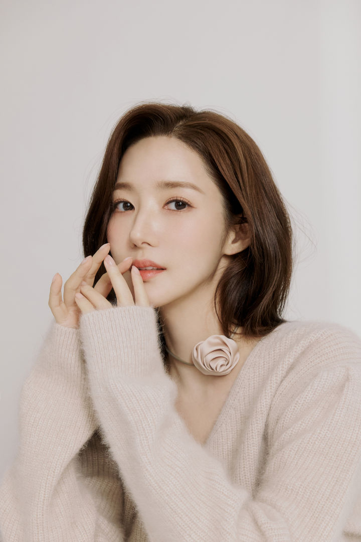 "월 3700만원 수익?"... 박민영, 100억대 건물 매입 '화제' [ 사진 = 뉴시스 ]