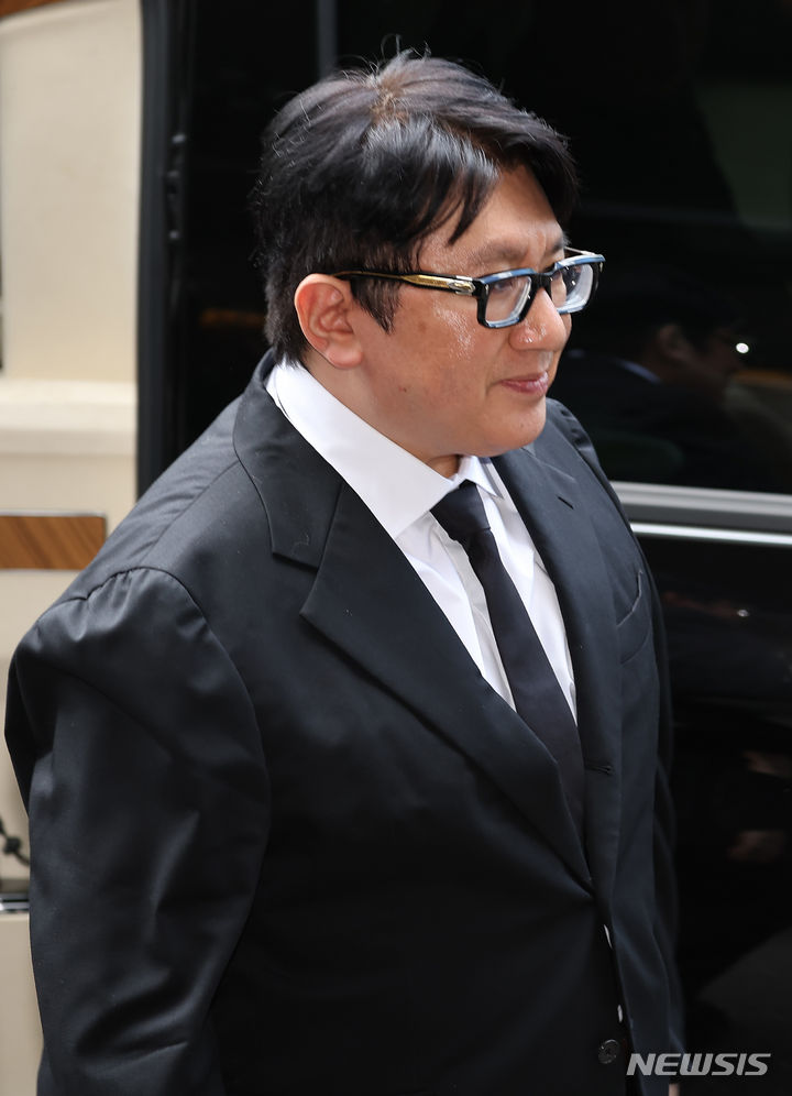 "K팝, UAE로 간다" 방시혁 의장, UAE 대통령 만나 / 사진 = 뉴시스