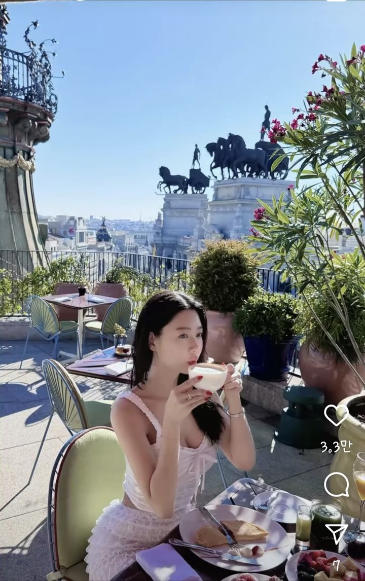 클라라. (사진=클라라 인스타그램 캡처) 2024.08.24.  *재판매 및 DB 금지 / 사진 = 뉴시스