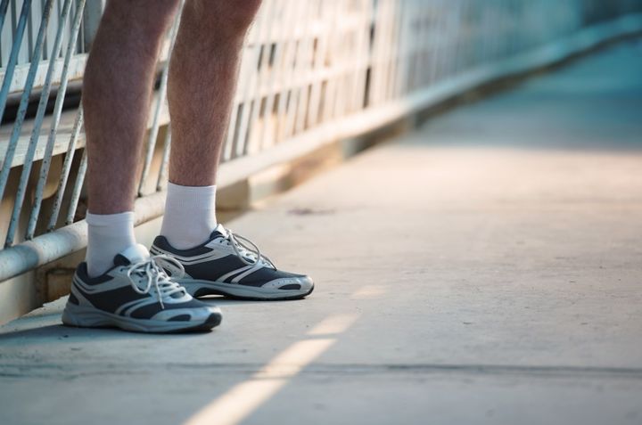 한쪽 다리로 10초 이상 서 있지 못하면 10년 이내에 사망할 위험이 크게 높아진다는 연구 결과가 나왔다. (사진=유토이미지) *재판매 및 DB 금지 / 사진 = 뉴시스
