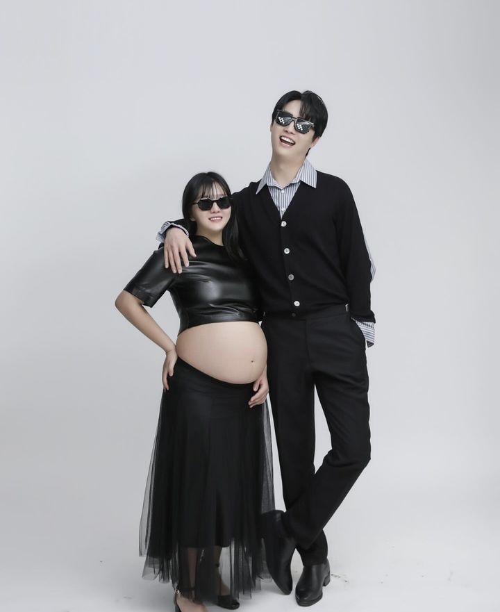 개그맨 이용식 딸 이수민이 24일 본인 인스타그램에 만삭 화보를 공개했다. (사진= 이수민 인스타그램 캡처) 2025.02.24. *재판매 및 DB 금지 / 사진 = 뉴시스