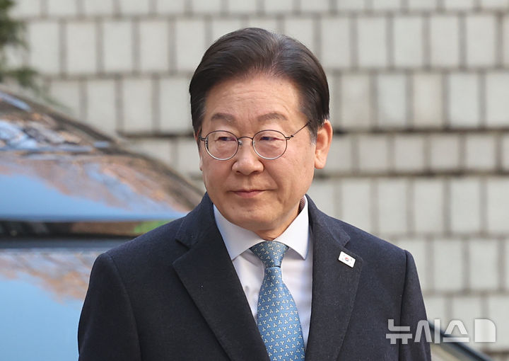 이재명 더불어민주당 대표가 26일 서울 서초구 서울고등법원에서 열린 공식선거법 위반 혐의 항소심 5차 공판에 출석하고 있다. 2025.02.26. / 사진 = 뉴시스