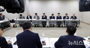 세수결손·경기판단 질타한 국정기획위…새 정부, 경제정책 고삐
