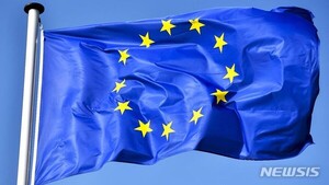 Ʈ  ƲաEU, ڸ Ģ   