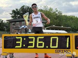 ,  1500m ѱ  