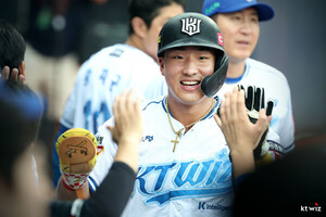 KBO, 7 MVP ĺ ȭ KT   7 ݵ