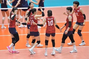 ѱ U-21 ڹ豸, 輱 ù ⼭ ̱ 1-3 й