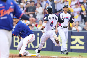 LG, 8-1 ȭ ϰ  ֡λ, Ű 6-4 ()