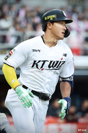 KT , Ÿ  Ƹ   ̼