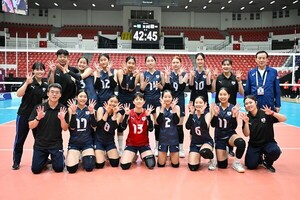 한국 U-16 여자배구, 우즈벡 꺾고 4강…내년 세계선수권 출전한다