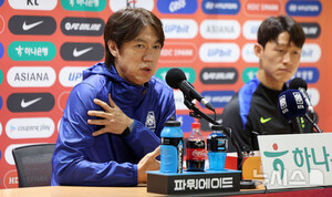 핵심 황인범 빠져 비상인 홍명보호, 때마침 활약한 유럽파들