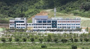 술자리 말다툼 끝 소주병으로 지인 살해…60대 구속송치