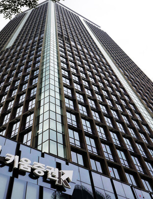 또 전산사고 터진 키움증권…신용등급 상향 어려워지나