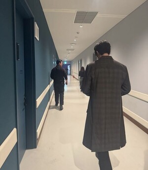 성시경, 매니저 배신 딛고 무대 