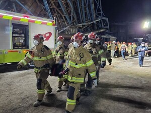 울산화력 붕괴 현장서 실종자 1명 위치 확인…구조 중