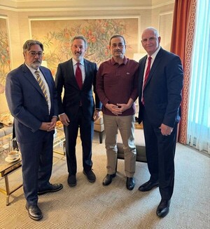 트럼프 측근 로비스트 고용해 큰 성공 거둔 파키스탄